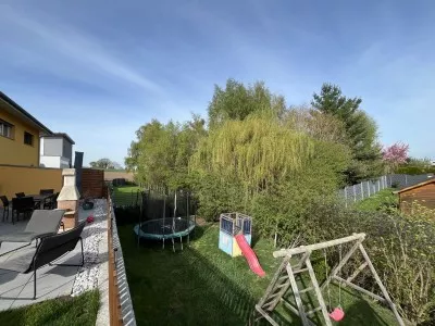 MAGNIFIQUE VILLA JUMELLE, AU CALME