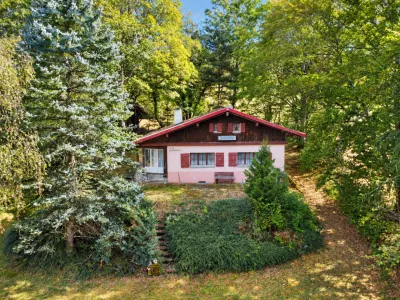 Chalet en pleine nature sur le Mont Raimeux